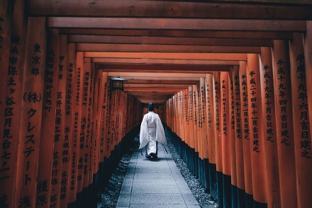 japanese-photographer-takashi-yasui-tokyo-osaka-kyoto-photography-1