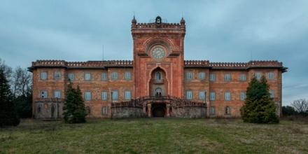 Tuscany-Martino-Zegwaard-castello-di-sammezzano-art-photography-florence-abandoned-castle