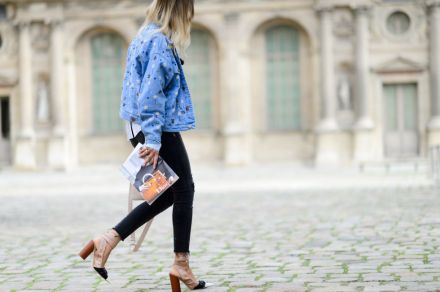 Streetstyle-denim_Paris-fashion-week-aw16-streetwear-jeans-blue-10