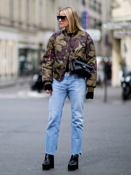 Streetstyle-denim_Paris-fashion-week-aw16-streetwear-jeans-blue-3
